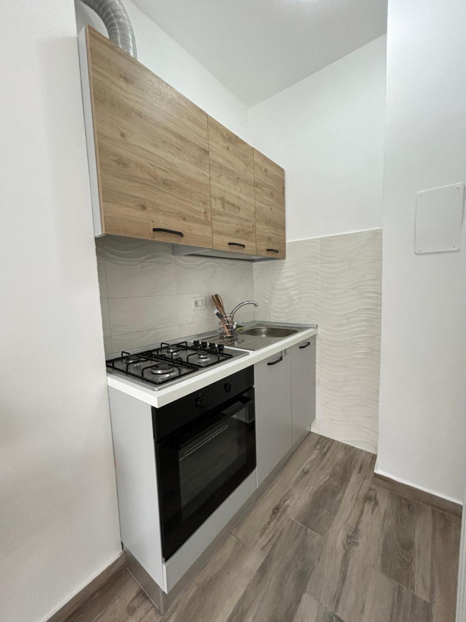 M&G Apartment X4 Pax - Milan 5 Min Metro Exteriör bild