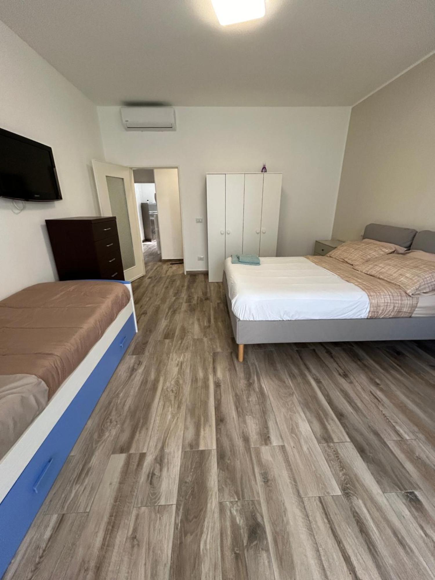 M&G Apartment X4 Pax - Milan 5 Min Metro Exteriör bild